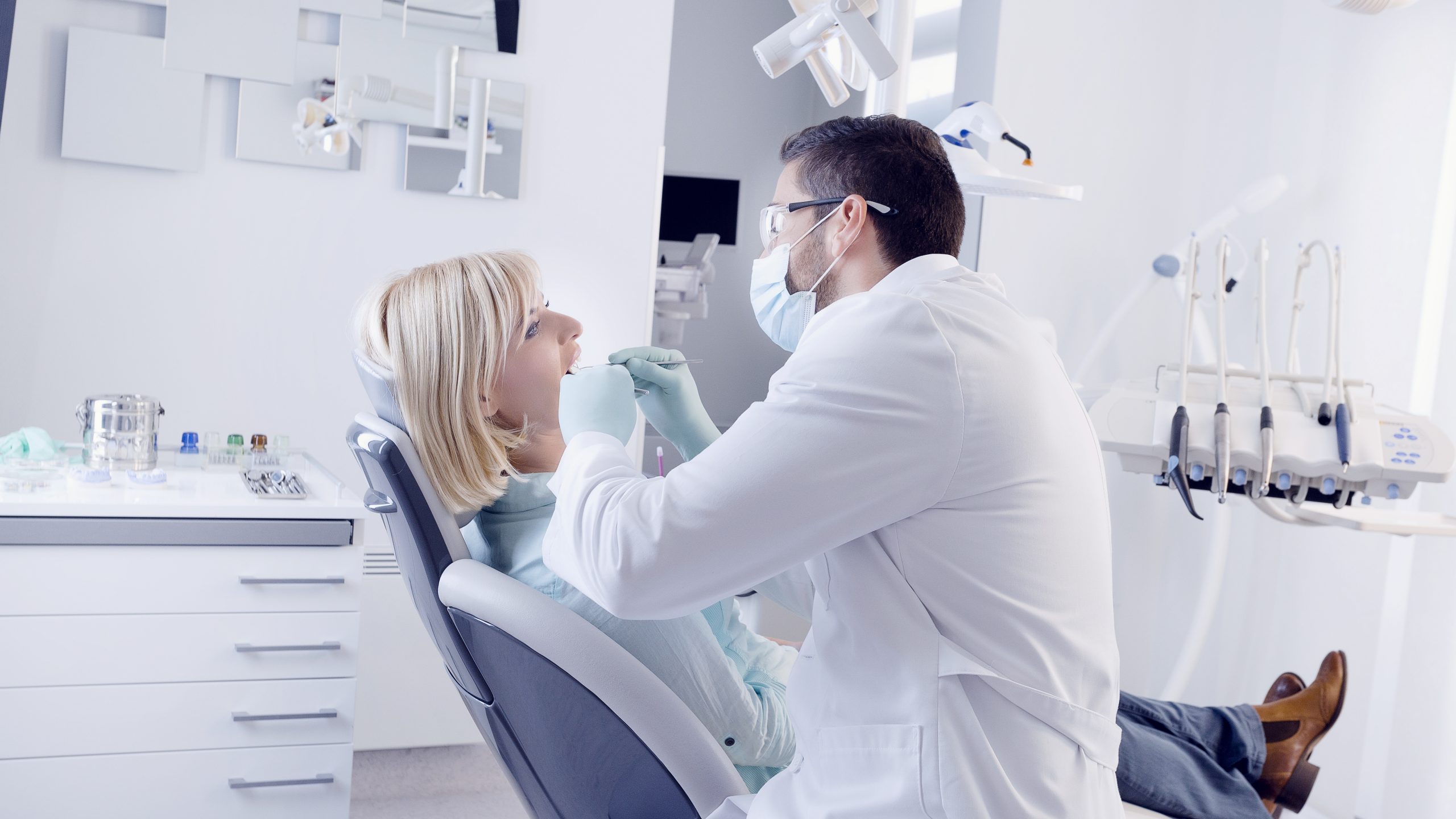 Dentist in Lott, TX